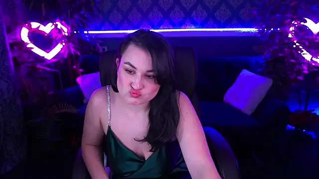LilyFoxyy online show from March 7, 2025, 4:55 pm