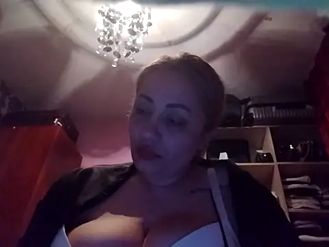 wife45bbw online show from March 17, 2025, 6:21 pm