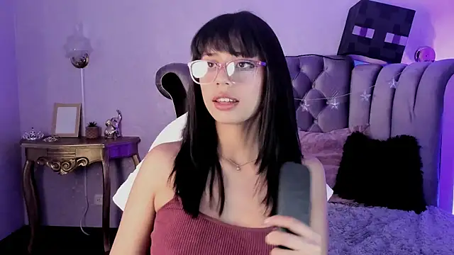 Snapshot of Seren_Bleck chatting on October 22, 2025, 3:06 am Seren Bleck online show from October 22, 2025, 3:06 am