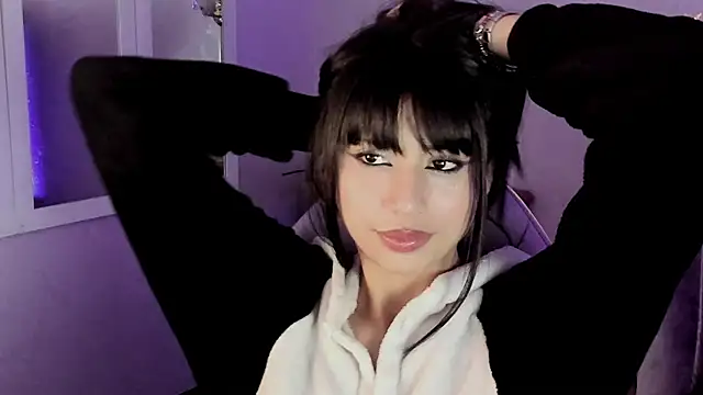 Snapshot of Seren_Bleck chatting on October 15, 2025, 1:48 am Seren Bleck online show from October 15, 2025, 1:48 am