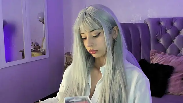 Snapshot of Seren_Bleck chatting on September 17, 2025, 3:19 am Seren Bleck online show from September 17, 2025, 3:19 am