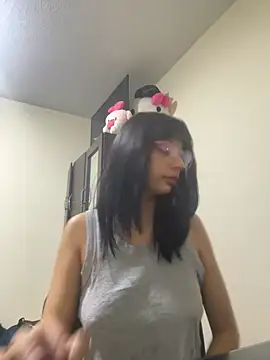 Snapshot of Seren_Bleck chatting on October 5, 2025, 3:25 pm Seren Bleck online show from October 5, 2025, 3:25 pm