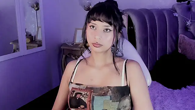 Snapshot of Seren_Bleck chatting on October 17, 2025, 2:26 am Seren Bleck online show from October 17, 2025, 2:26 am