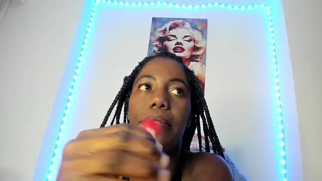 sindy castro online show from September 8, 2025, 7:35 pm