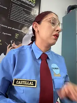 Snapshot of Megan-01- chatting on October 29, 2025, 12:59 pm Megan-01- online show from October 29, 2025, 12:59 pm