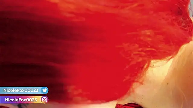 Snapshot of NicoleFox23_ chatting on September 25, 2025, 10:05 pm NicoleFox23 online show from September 25, 2025, 10:05 pm