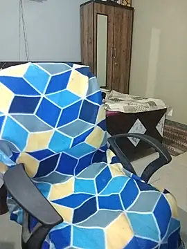 rahulkajuuu0909 online show from March 23, 2026, 4:29 pm