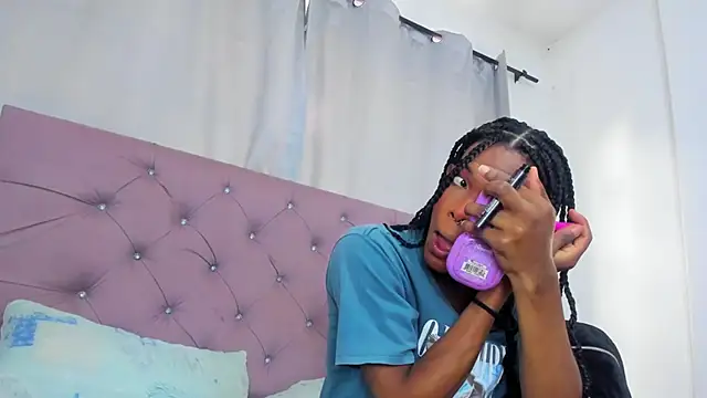 Snapshot of khler_Angelis chatting on October 3, 2025, 2:18 pm khler Angelis online show from October 3, 2025, 2:18 pm