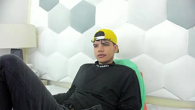 Axel Forte online show from November 23, 2025, 12:26 pm