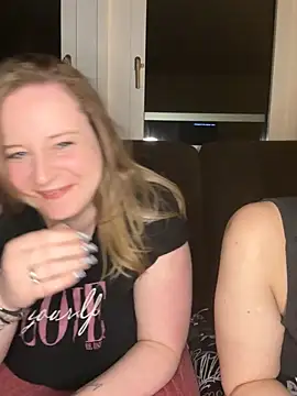 Snapshot of curvy_eina chatting on March 14, 2025, 6:29 pm curvy eina online show from March 14, 2025, 6:29 pm