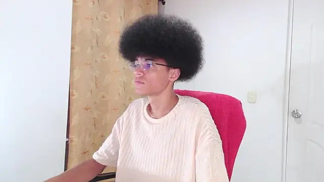 Smith Gael online show from April 21, 2026, 1:42 am