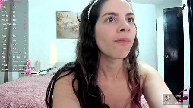 jessyegoldenn online show from March 12, 2025, 11:54 pm