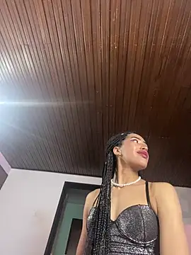 MichelleDiaz Pink online show from February 27, 2025, 1:08 am
