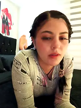 Greichellroberts online show from September 18, 2025, 11:41 pm