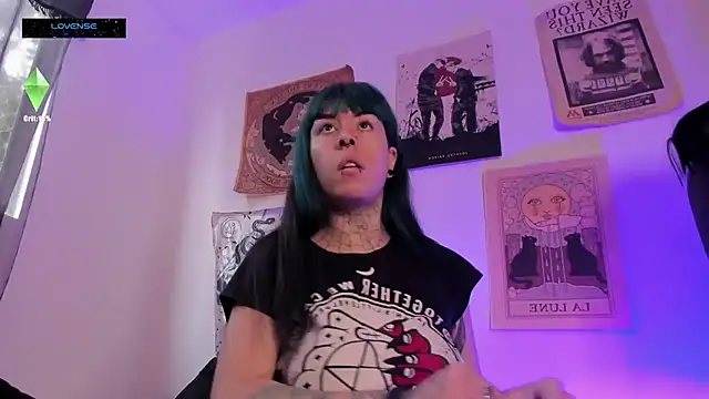 Hisato111 online show from November 27, 2025, 1:44 pm