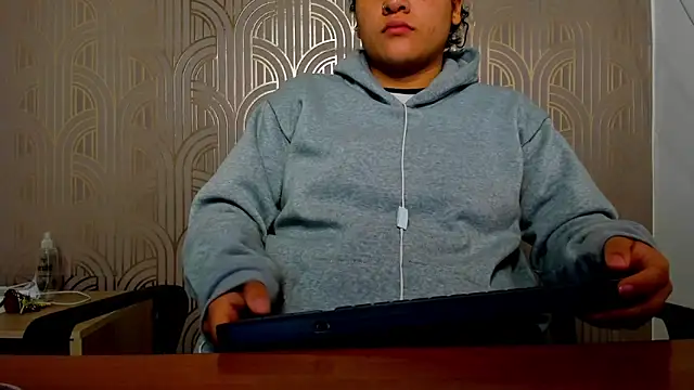 BloodyMaary  online show from March 1, 2025, 11:50 am