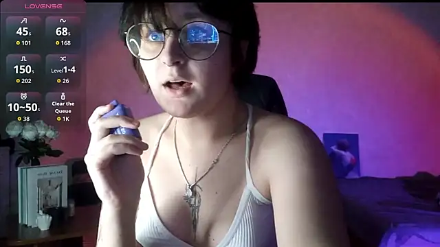 Sonya mikki online show from October 27, 2025, 4:41 pm