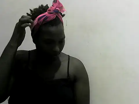 Sweet-Sins  online show from February 22, 2025, 7:56 am