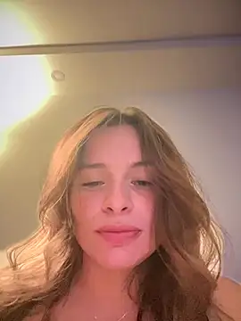 gynna kimera online show from September 18, 2025, 4:15 am