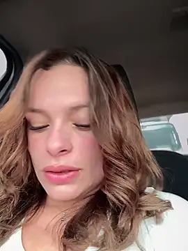 gynna kimera online show from September 26, 2025, 4:47 pm