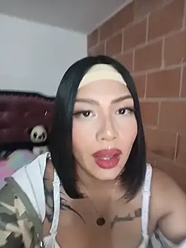 Kylie brazt online show from November 26, 2025, 3:39 am