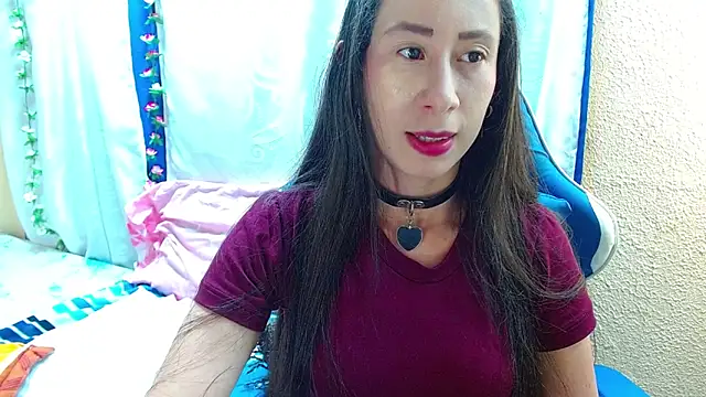 Snapshot of Gia_leinn chatting on September 25, 2025, 11:44 pm Gia leinn online show from September 25, 2025, 11:44 pm