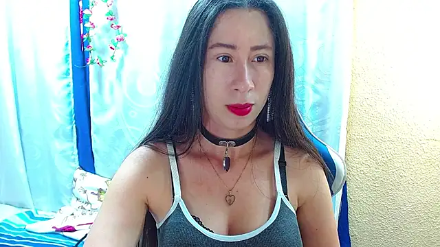 Snapshot of Gia_leinn chatting on November 1, 2025, 4:12 pm Gia leinn online show from November 1, 2025, 4:12 pm