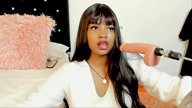 Snapshot of ValerieBlakee chatting on October 10, 2025, 5:03 pm ValerieBlakee online show from October 10, 2025, 5:03 pm