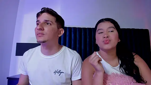 BonnieeAndClyde online show from October 13, 2025, 6:53 pm