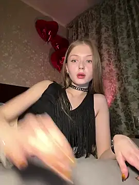 cleo gorgeous online show from February 22, 2025, 4:30 pm