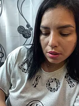 Snapshot of Sara_chanel92 chatting on March 16, 2025, 11:59 pm Sara chanel92 online show from March 16, 2025, 11:59 pm