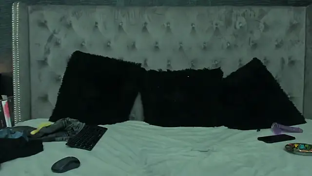 Snapshot of AllisonAli chatting on March 7, 2025, 3:19 am AllisonAli online show from March 7, 2025, 3:19 am