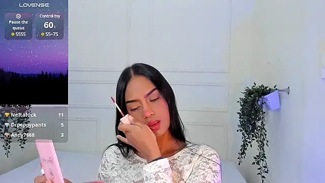 ChloeMoon9 online show from March 2, 2025, 12:03 pm