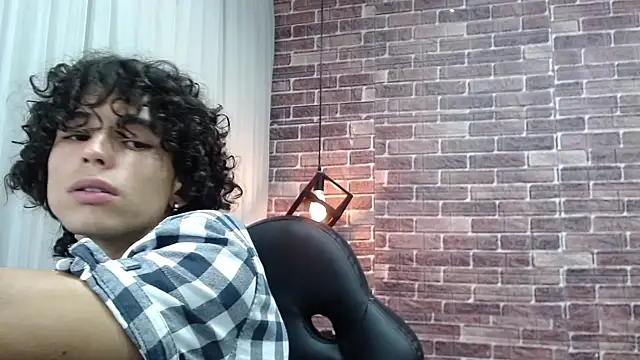 andres ocasio online show from February 23, 2025, 12:37 pm