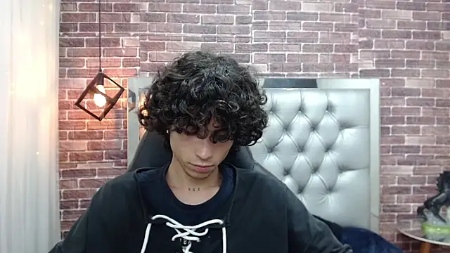 andres ocasio online show from March 6, 2025, 6:59 pm
