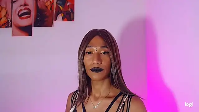 Snapshot of red_veltet chatting on October 4, 2025, 2:57 am red veltet online show from October 4, 2025, 2:57 am