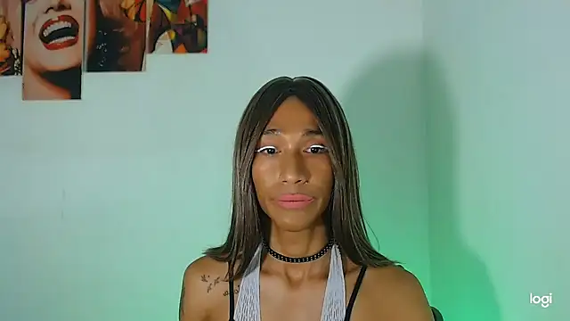 Snapshot of red_veltet chatting on October 8, 2025, 12:34 am red veltet online show from October 8, 2025, 12:34 am