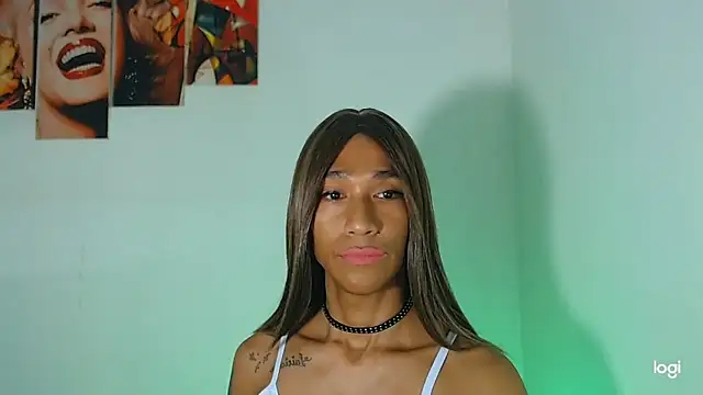 Snapshot of red_veltet chatting on October 15, 2025, 8:06 pm red veltet online show from October 15, 2025, 8:06 pm