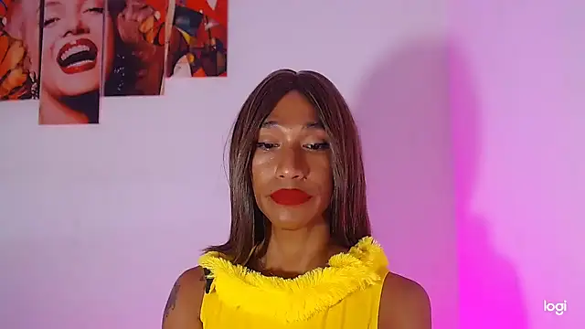 Snapshot of red_veltet chatting on October 4, 2025, 3:02 pm red veltet online show from October 4, 2025, 3:02 pm