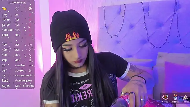 goth tasha online show from November 14, 2025, 8:01 pm