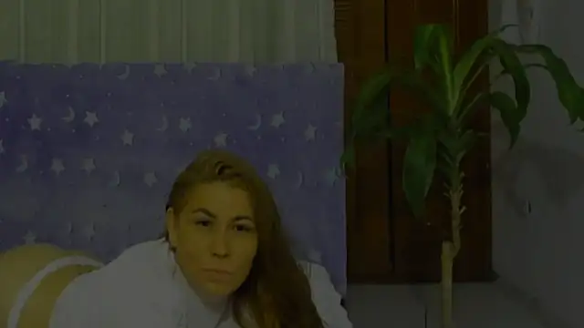 EmmaFosteer online show from September 14, 2025, 3:51 am