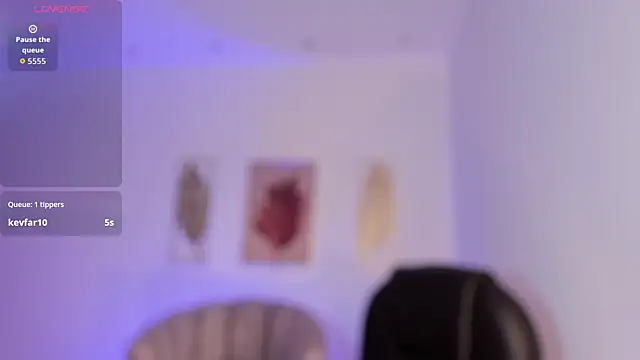 Ivyy Moon  online show from April 11, 2026, 7:45 am