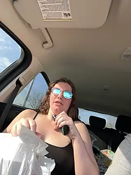 Seductivefoxyxh online show from March 13, 2025, 10:21 pm