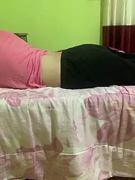 Snapshot of Femboylili chatting on September 19, 2025, 3:27 pm Femboylili online show from September 19, 2025, 3:27 pm