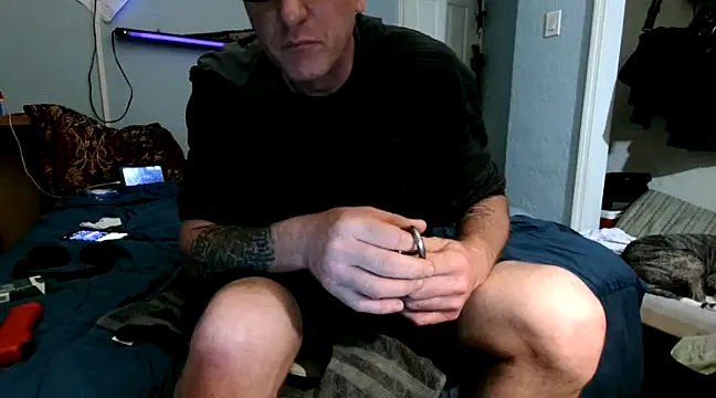 Snapshot of PornStro921 chatting on March 17, 2025, 12:32 am PornStro921 online show from March 17, 2025, 12:32 am