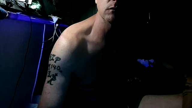 Snapshot of PornStro921 chatting on October 27, 2025, 5:08 am PornStro921 online show from October 27, 2025, 5:08 am