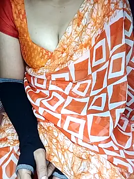 Snapshot of geetha_telugu_kan277 chatting on October 4, 2025, 3:24 pm geetha telugu kan277 online show from October 4, 2025, 3:24 pm