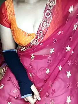 Snapshot of geetha_telugu_kan277 chatting on September 19, 2025, 5:44 am geetha telugu kan277 online show from September 19, 2025, 5:44 am