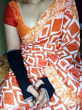 Snapshot of geetha_telugu_kan277 chatting on October 29, 2025, 4:39 pm geetha telugu kan277 online show from October 29, 2025, 4:39 pm