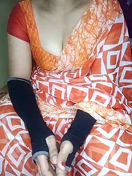 Snapshot of geetha_telugu_kan277 chatting on October 30, 2025, 5:32 pm geetha telugu kan277 online show from October 30, 2025, 5:32 pm